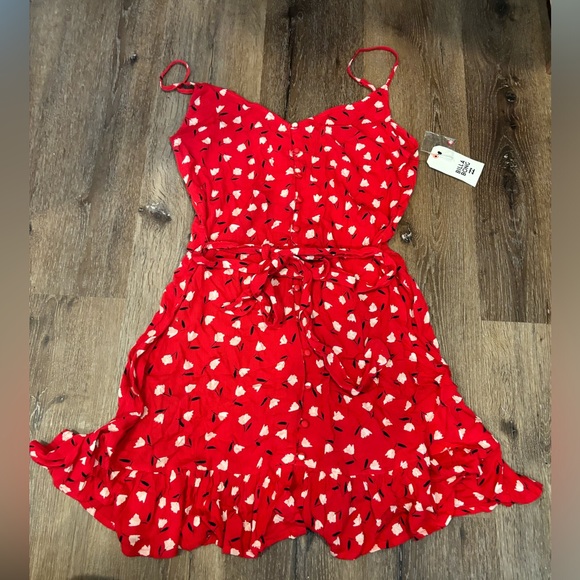 Billabong Dresses & Skirts - NWT Billabong Red Mini Dress size Large